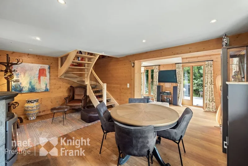 Maison / Villa 4 pièces à Montagnier — 2