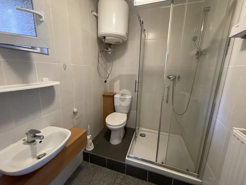 Gewerbe 2 Zimmer in Oensingen — photo 4
