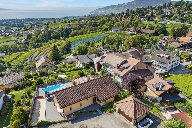 Maison / Villa 8.5 pièces à Brent — 3