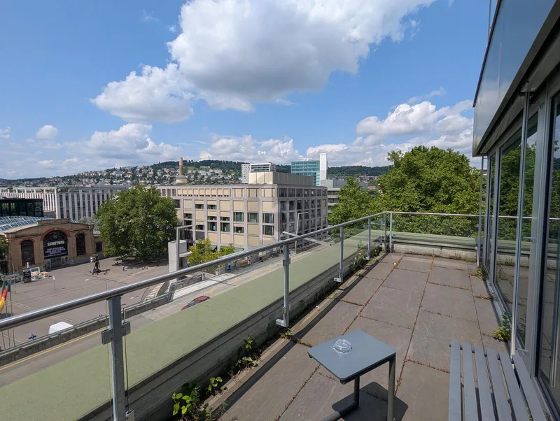 Commercial in Kreis 5 — 5