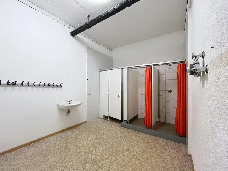 Gewerbe in Sierre — photo 11