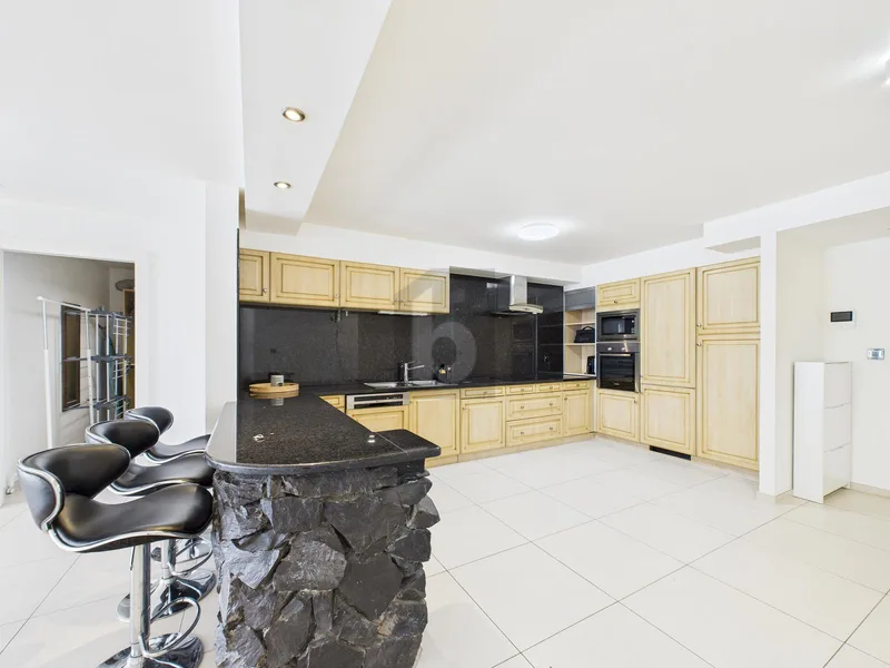 Wohnung 3 Zimmer in Stadtzentrum — 2