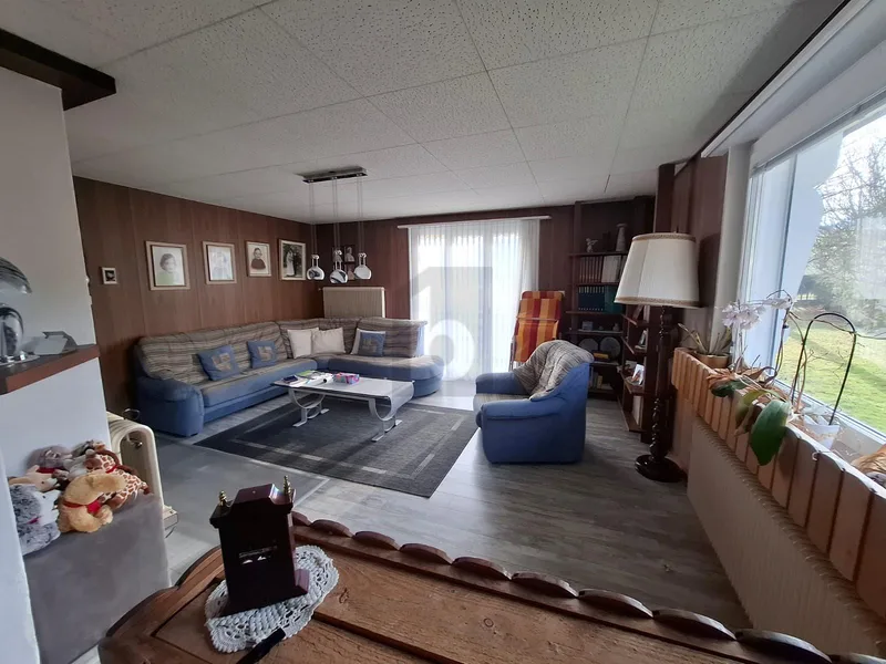 Haus / Villa 8 Zimmer in Movelier — 3