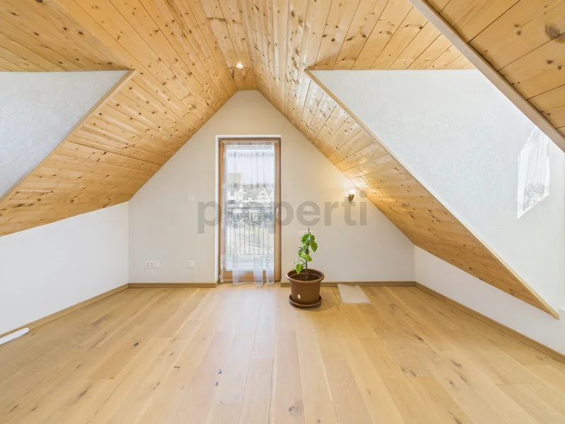 Wohnung 4.5 Zimmer in Tann — photo 4