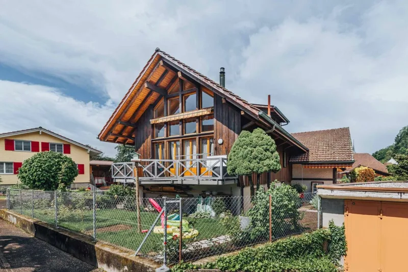 Maison / Villa 9 pièces à Melchnau