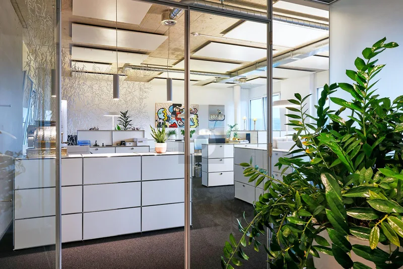 Commercial 2 rooms in Wallisellen — 2