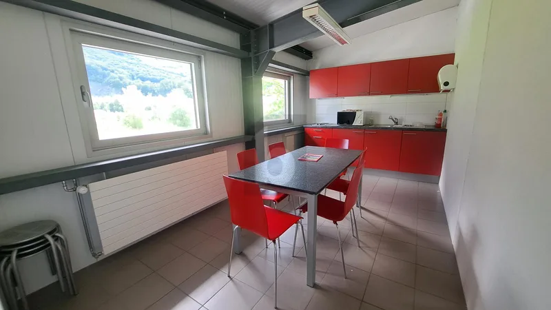 Gewerbe in Port-Valais — photo 4