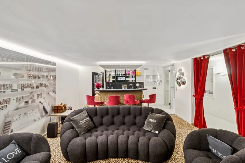 Maison / Villa 10 pièces à Cologny — 11