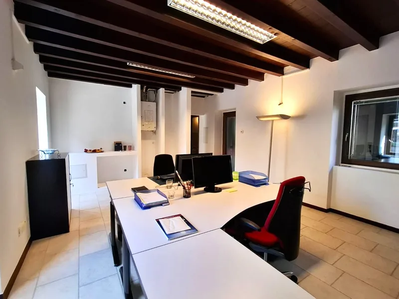 Wohnung 5 Zimmer in Chiasso — photo 5
