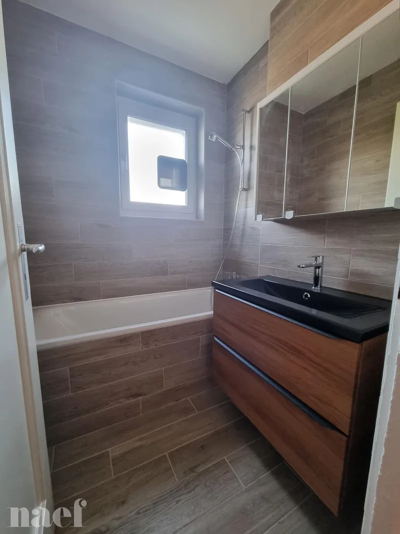 Apartment 4 rooms in La Chaux-de-Fonds — photo 10