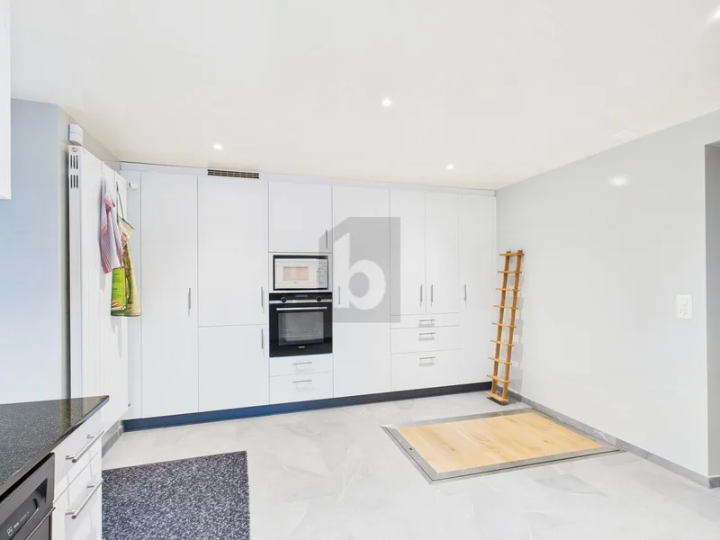 Apartment 5.5 rooms in Valbroye — photo 2