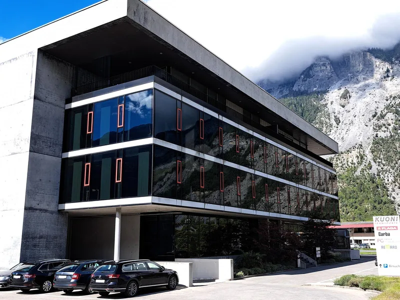 Gewerbe 4 Zimmer in Domat/Ems — photo 5