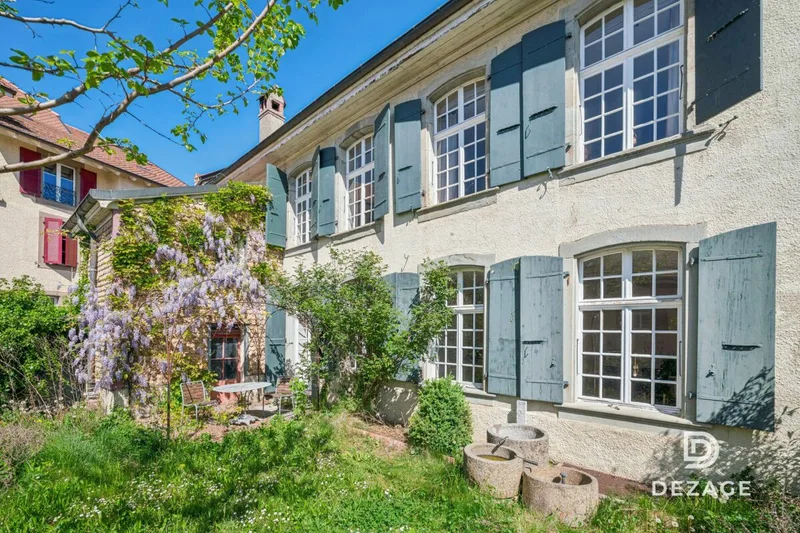 Maison / Villa 8 pièces à Orbe