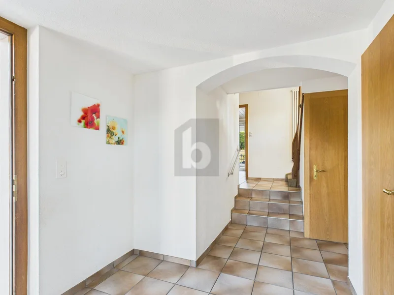 Maison / Villa 8 pièces à am Rande der Gemeinde Rothrist — photo 2