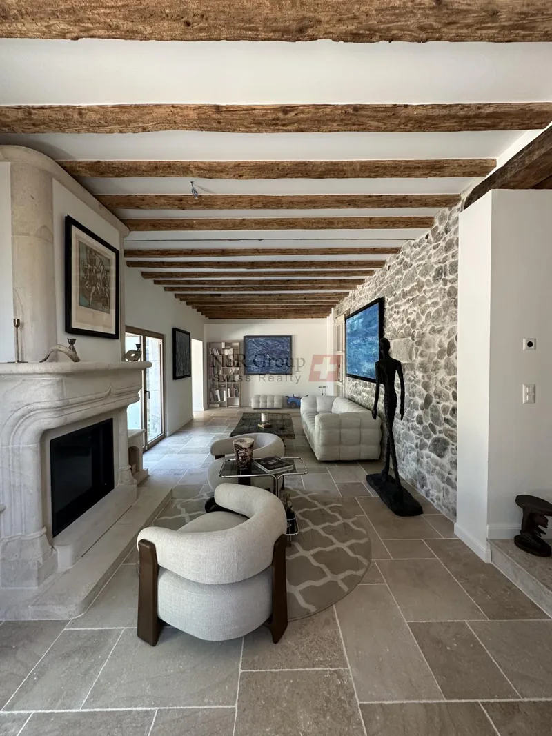 House / Villa 10 rooms in hameau de l'Avenir — photo 3