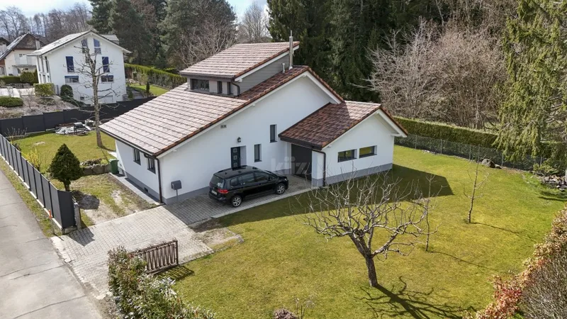 House / Villa 4.5 rooms in Savigny