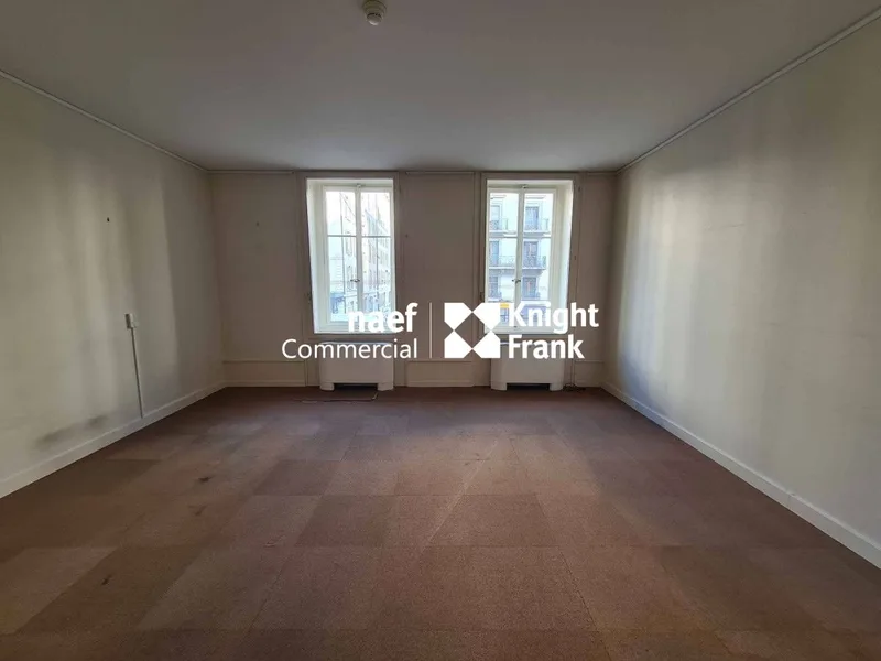 Gewerbe in Chantepoulet — photo 4