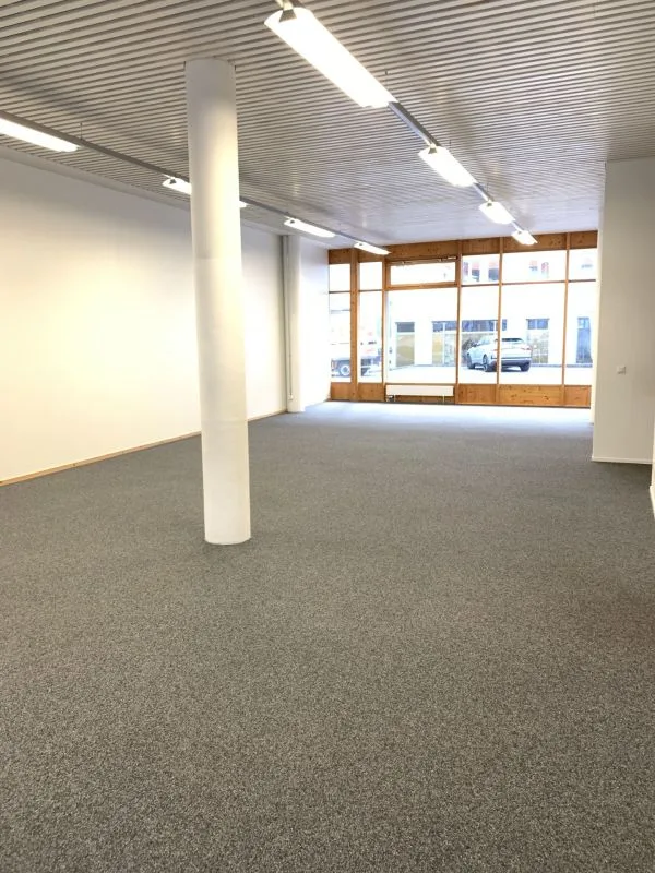 Commercial 1 rooms in Innenstadt