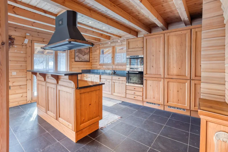 Maison / Villa 8.5 pièces à CENTRE — 5