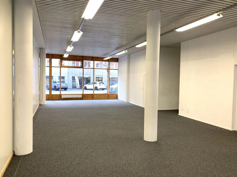 Commercial 1 rooms in Innenstadt — 2