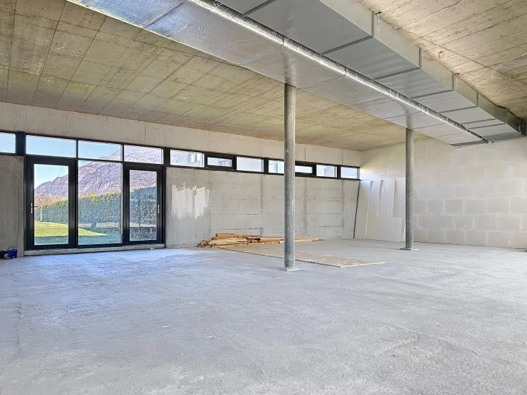 Gewerbe 1 Zimmer in Saxon — photo 3