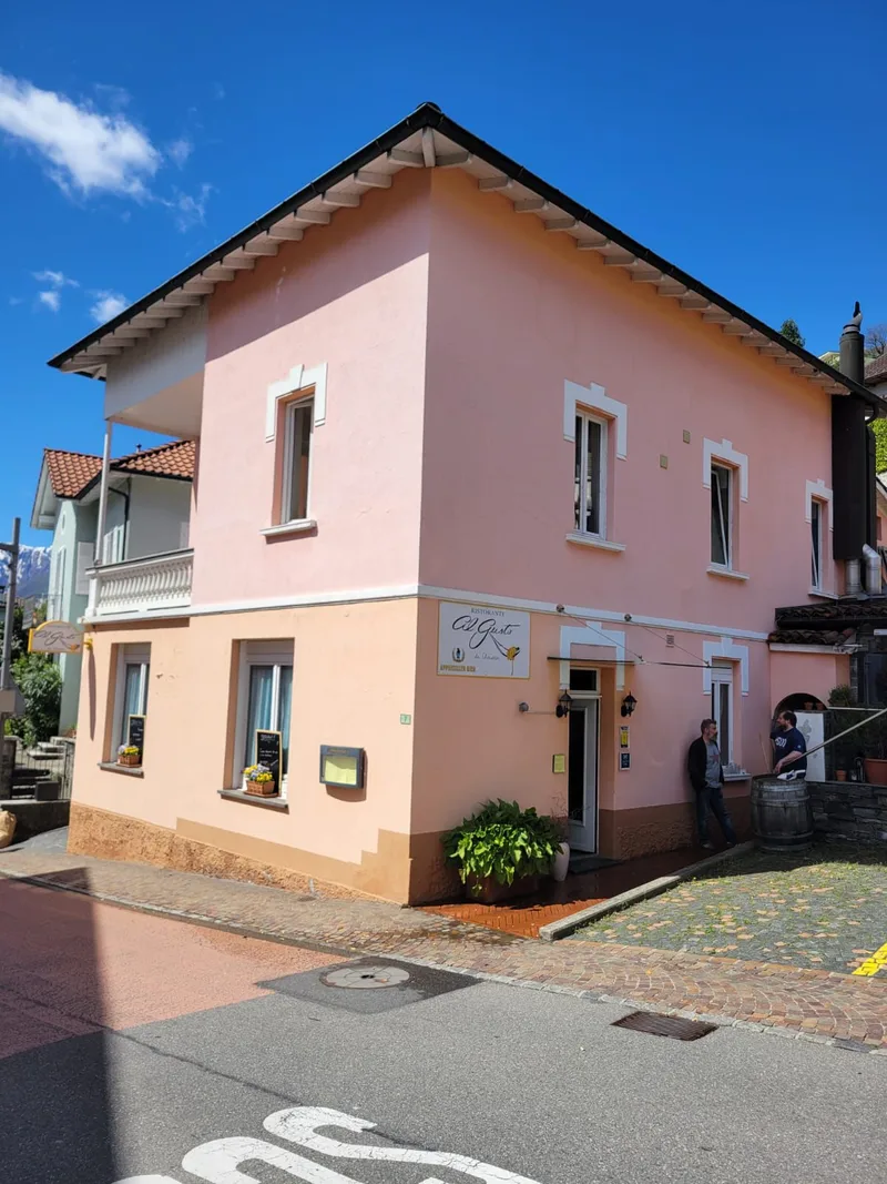 Gewerbe 9 Zimmer in Orselina