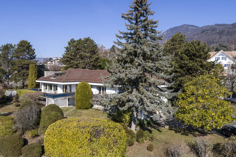 Maison / Villa 12 pièces à Blonay - Saint-Légier