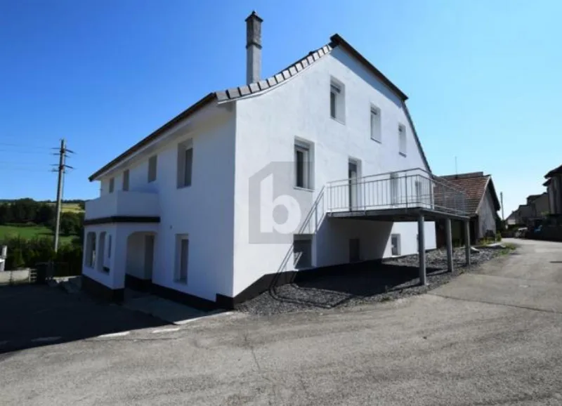 Gebäude 18 Zimmer in Haute-Sorne — photo 2