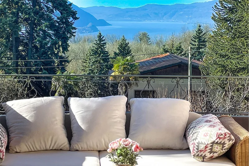 House / Villa 6 rooms in Collina d'Oro — 16
