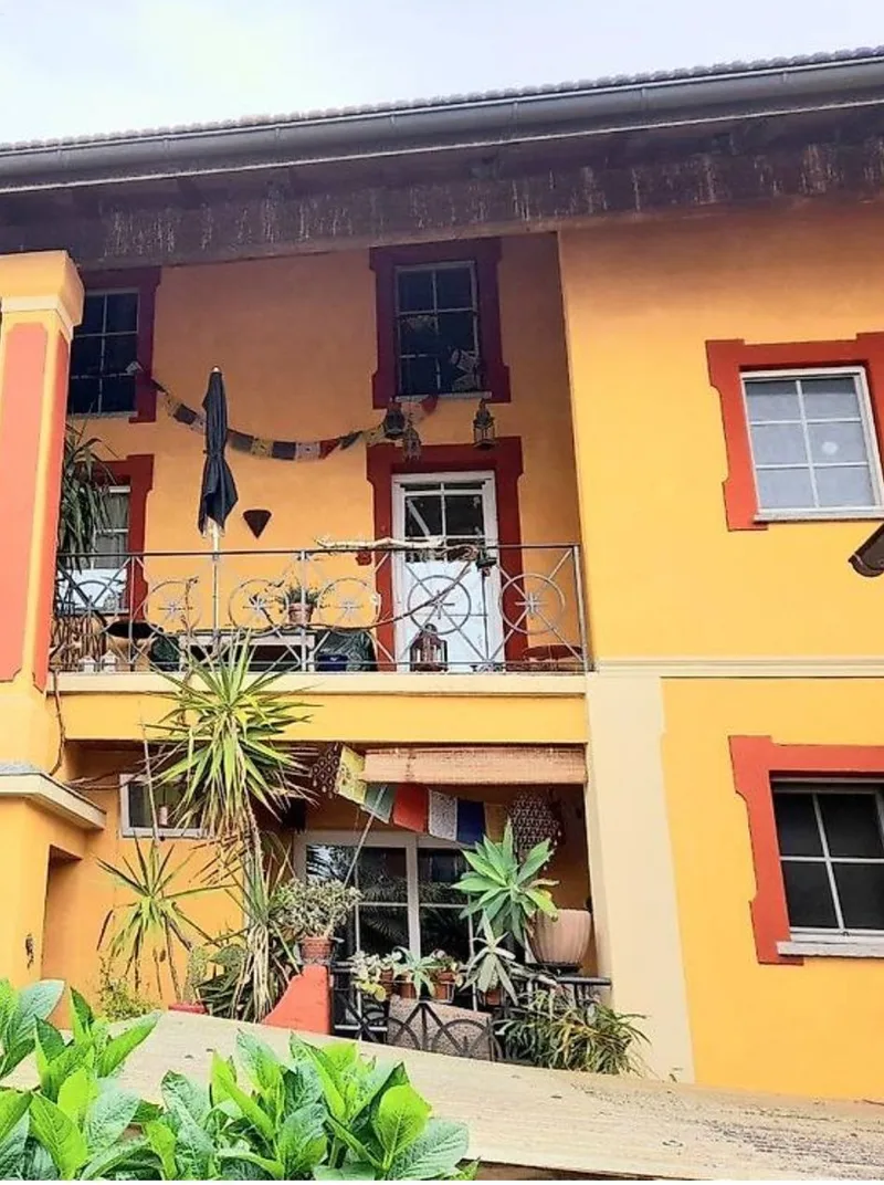 House / Villa 7.5 rooms in Gudo