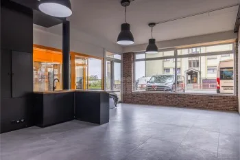 Commercial 1.5 rooms in Vouvry — 2