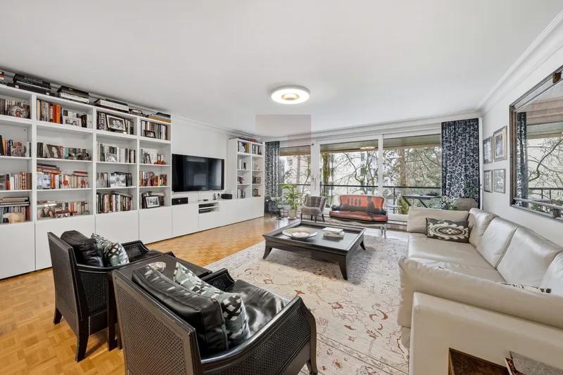 Apartment 8 rooms in Champel — 2