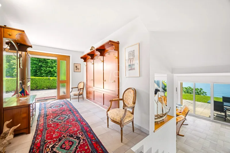 House / Villa 6 rooms in Saint-Prex — 6
