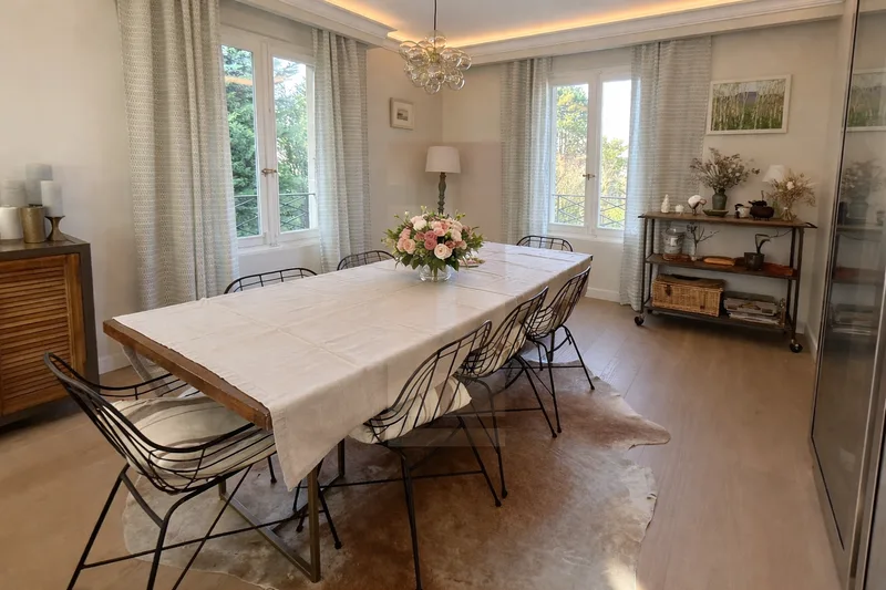 Maison / Villa 8 pièces à Corsier — photo 4