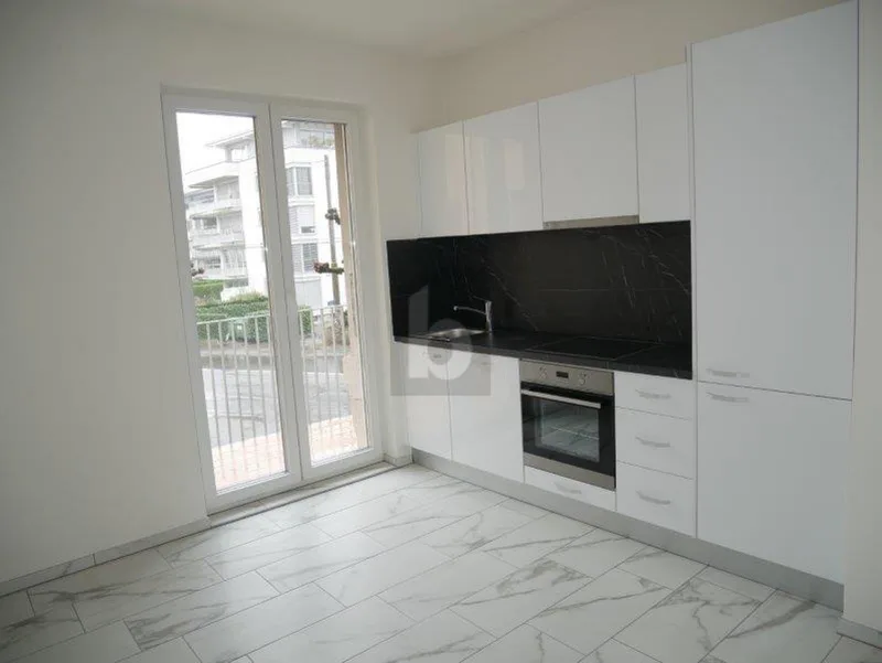 Gebäude 33 Zimmer in Biel — photo 4