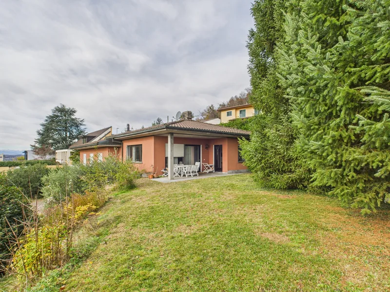 Maison / Villa 7.5 pièces à Vacallo — photo 2