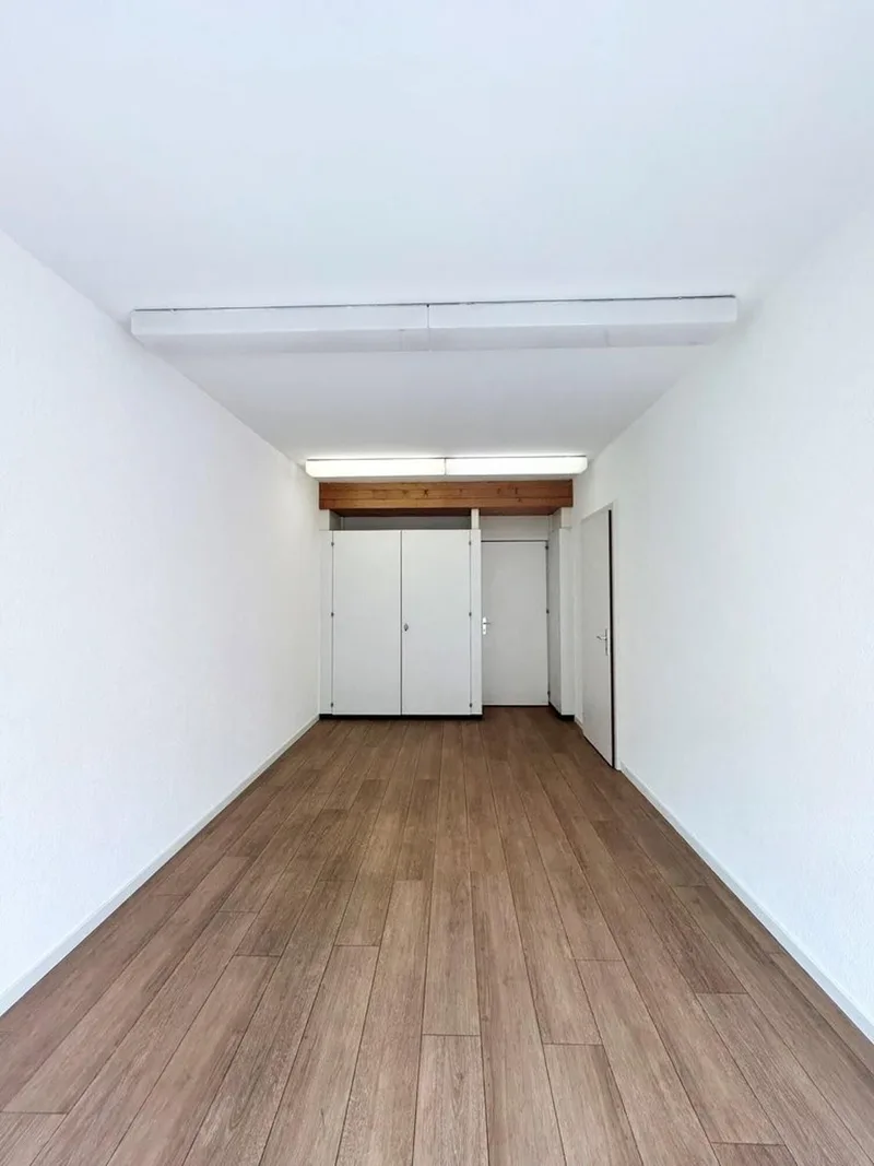 Commercial 4 rooms in Centre-ville — photo 6
