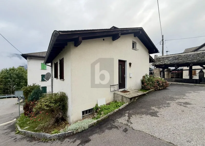 House / Villa 4 rooms in Faido
