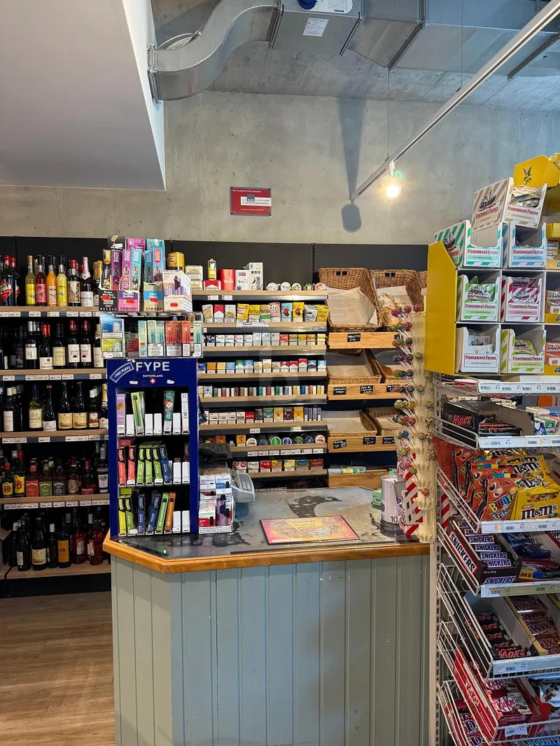 Commercial 1 rooms in Crissier — 2