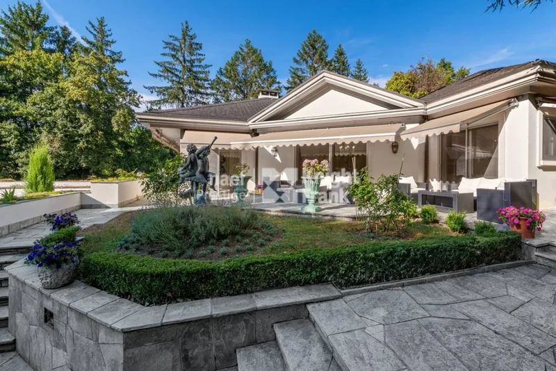 Maison / Villa 11 pièces à Collonge-Bellerive — photo 8
