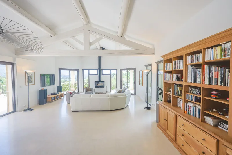 House / Villa 7 rooms in Luberon — 4
