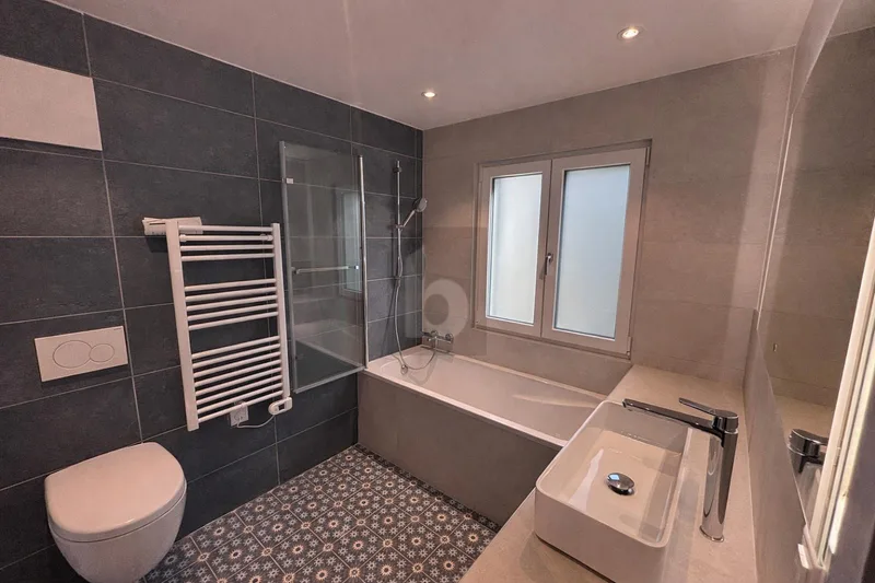 Maison / Villa 7 pièces à Villeneuve — photo 4