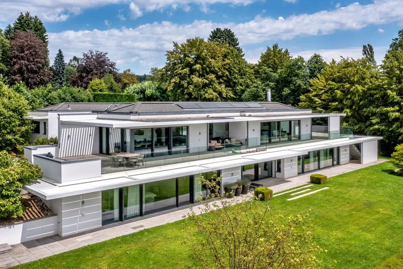 House / Villa 10 rooms in Epalinges