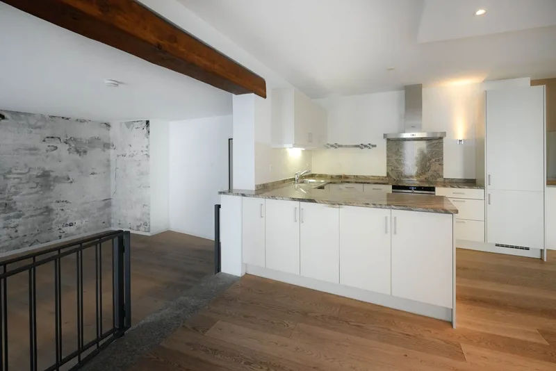 Apartment 5.5 rooms in Pura — photo 3