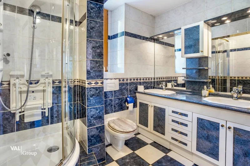 Appartement 8 pièces à Borzuat — 6