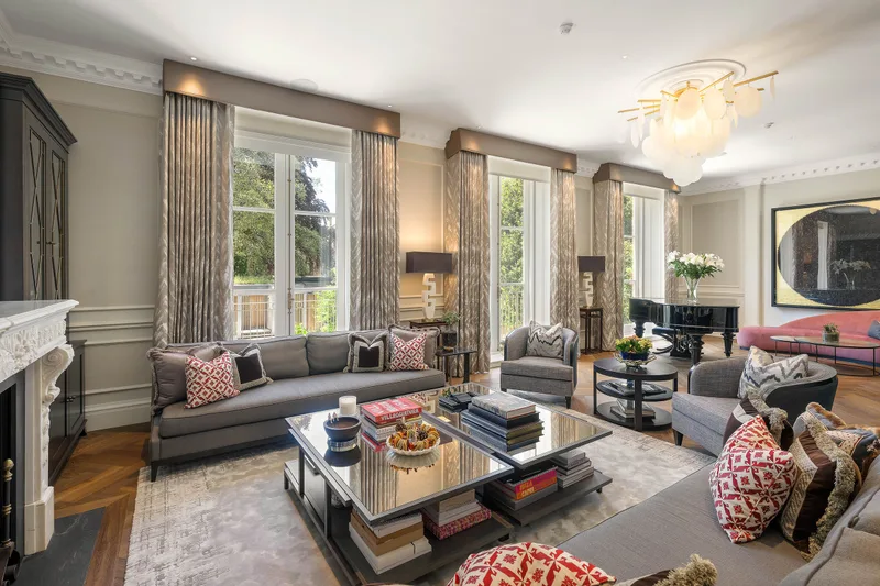 House / Villa 6 rooms in Holland Park — photo 3
