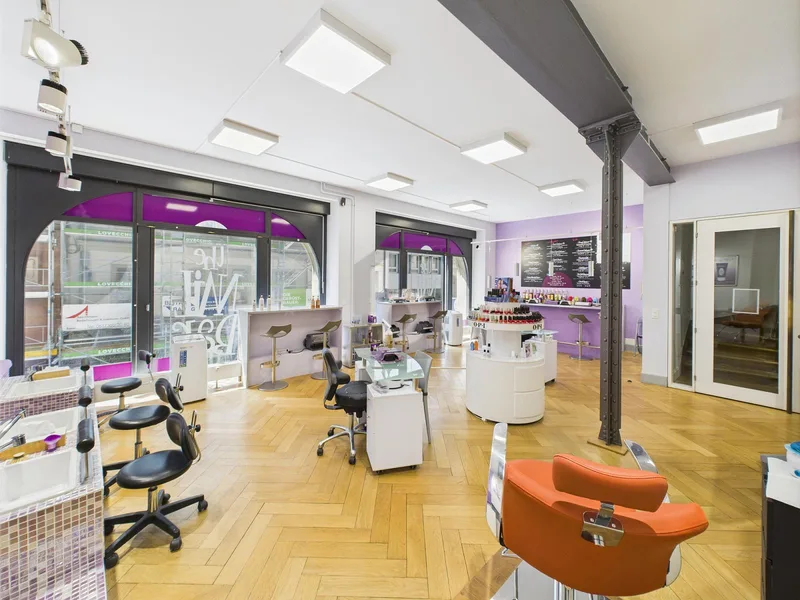 Gewerbe 3 Zimmer in Freie Strasse — photo 2