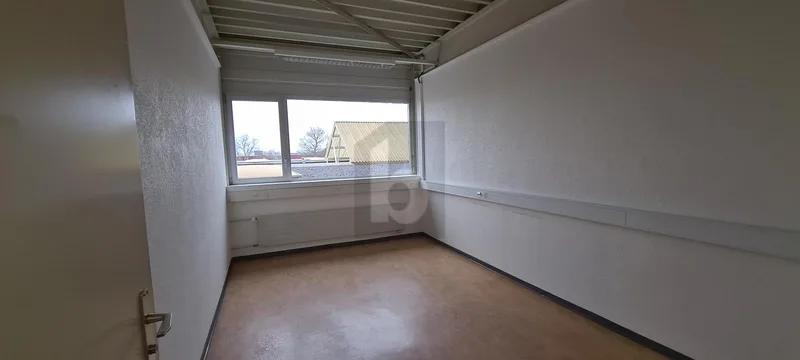 Gewerbe 5 Zimmer in zone industrielle