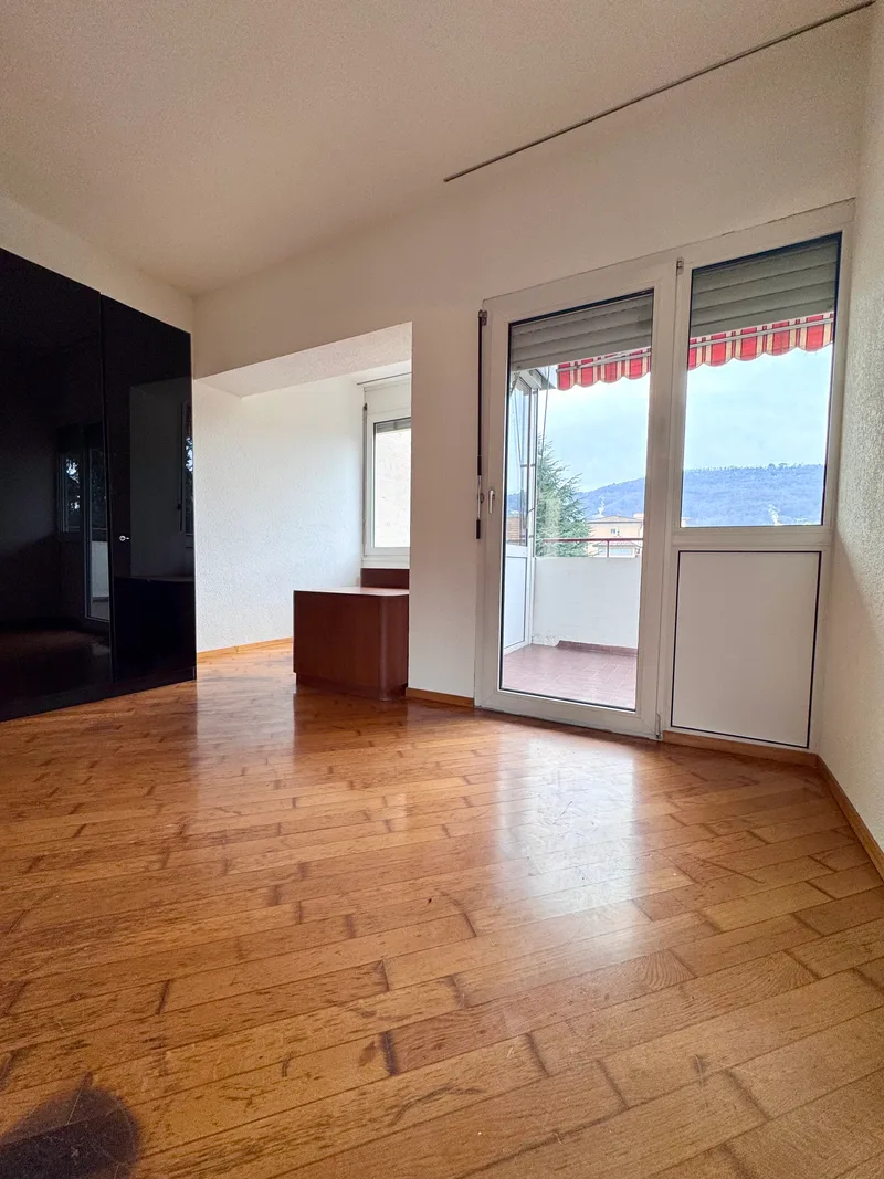 Wohnung 3.5 Zimmer in Chiasso — photo 3