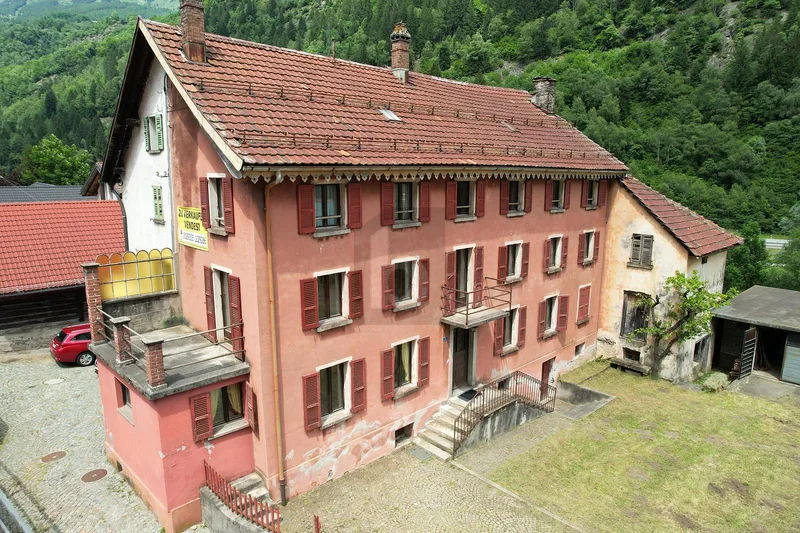 Maison / Villa 7.5 pièces à Prato (Leventina) — photo 3